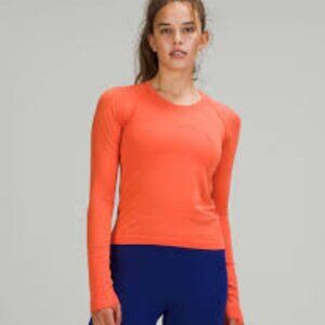 Swiftly Tech Long-Sleeve Shirt 2.0 *Race Length in Coral/Warm Coral size 4